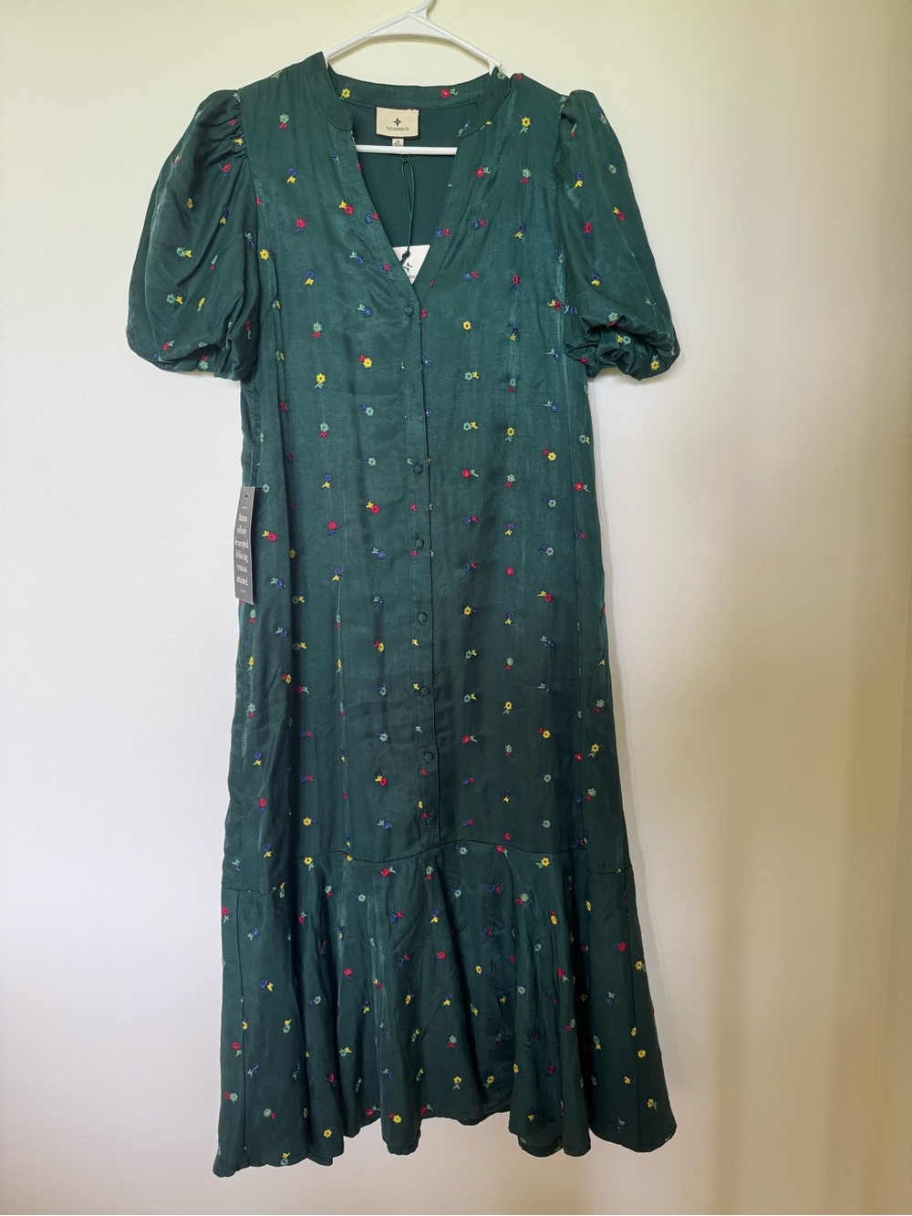 Tuckernuck green embroidered molly dress midi NWT